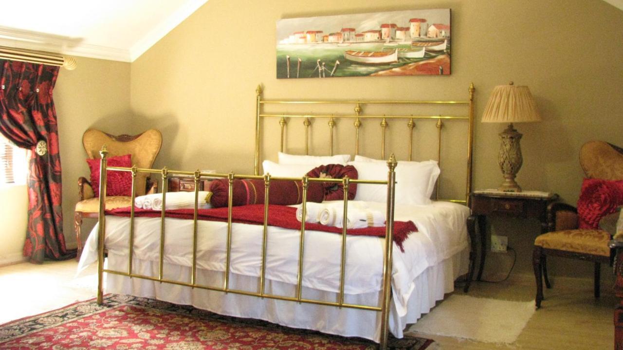 Bougain Villa Guesthouse Winburg エクステリア 写真
